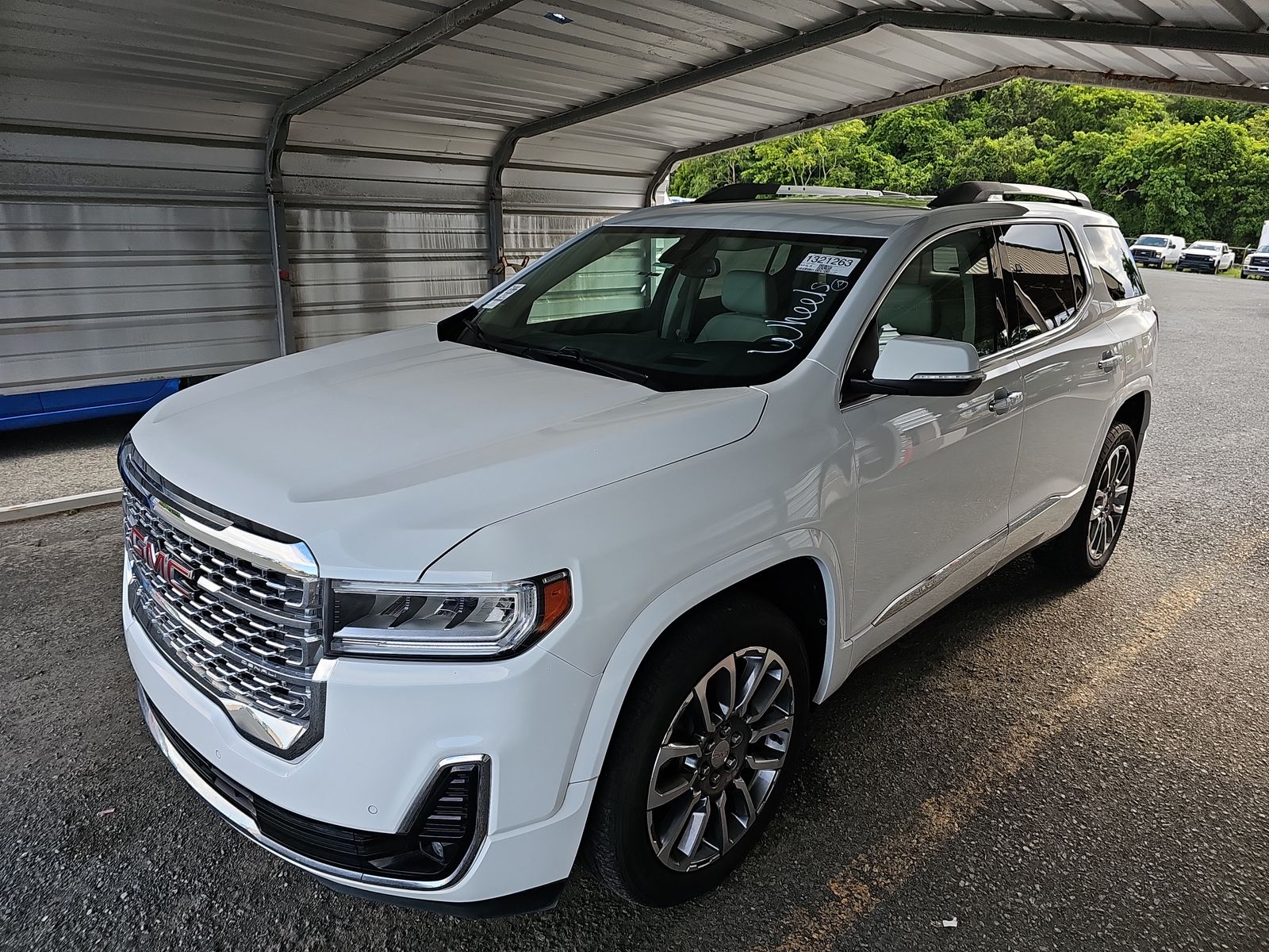 2023 GMC ACADIA Denali - 1