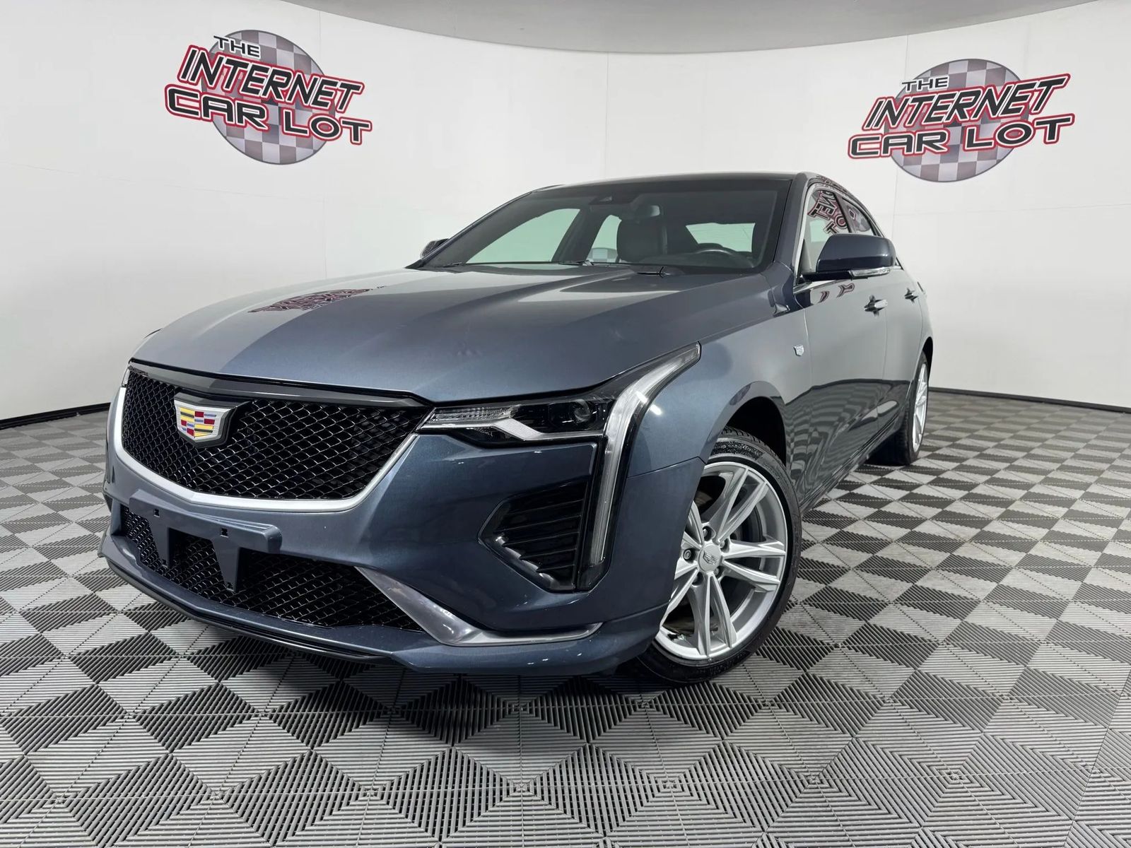 2022 CADILLAC CT4 Luxury - 1