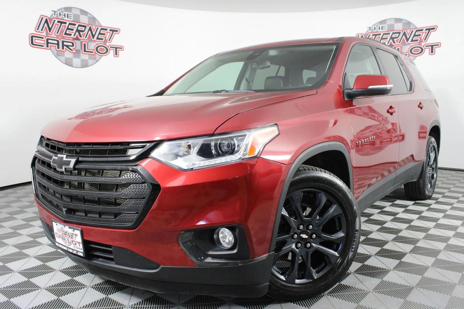 2021 CHEVROLET TRAVERSE RS - 1