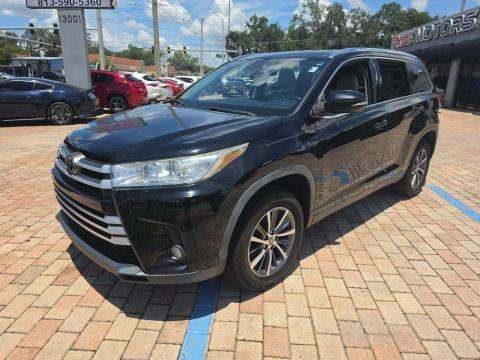2019 TOYOTA HIGHLANDER XLE - 1