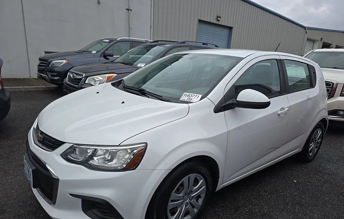 2017 CHEVROLET SONIC LT - 1