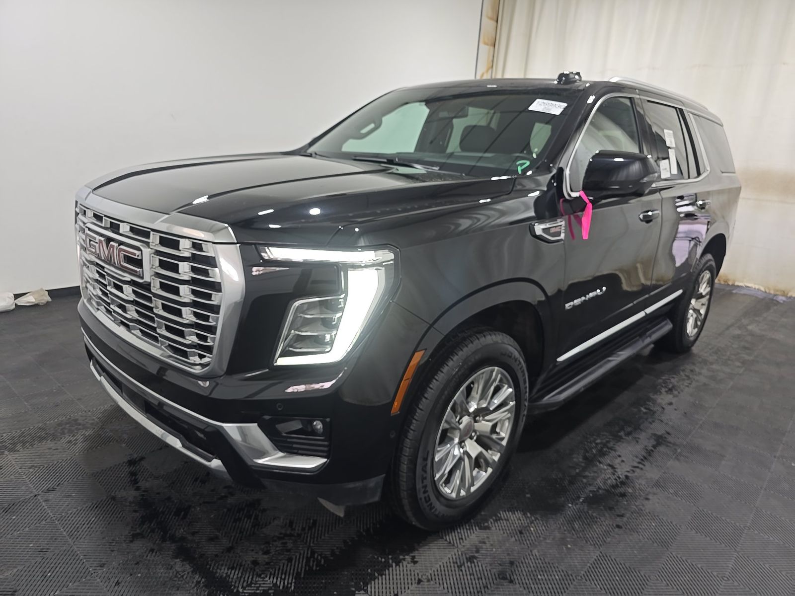 2026 GMC YUKON Denali - 1