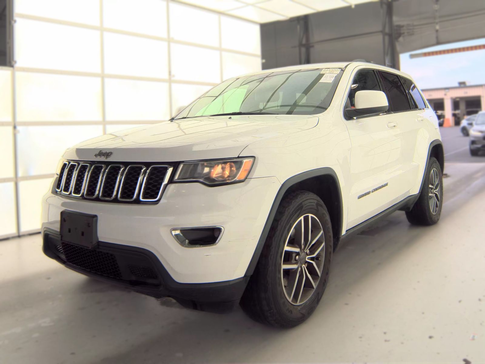 2019 JEEP GRAND CHEROKEE LAREDO E Edition - 1