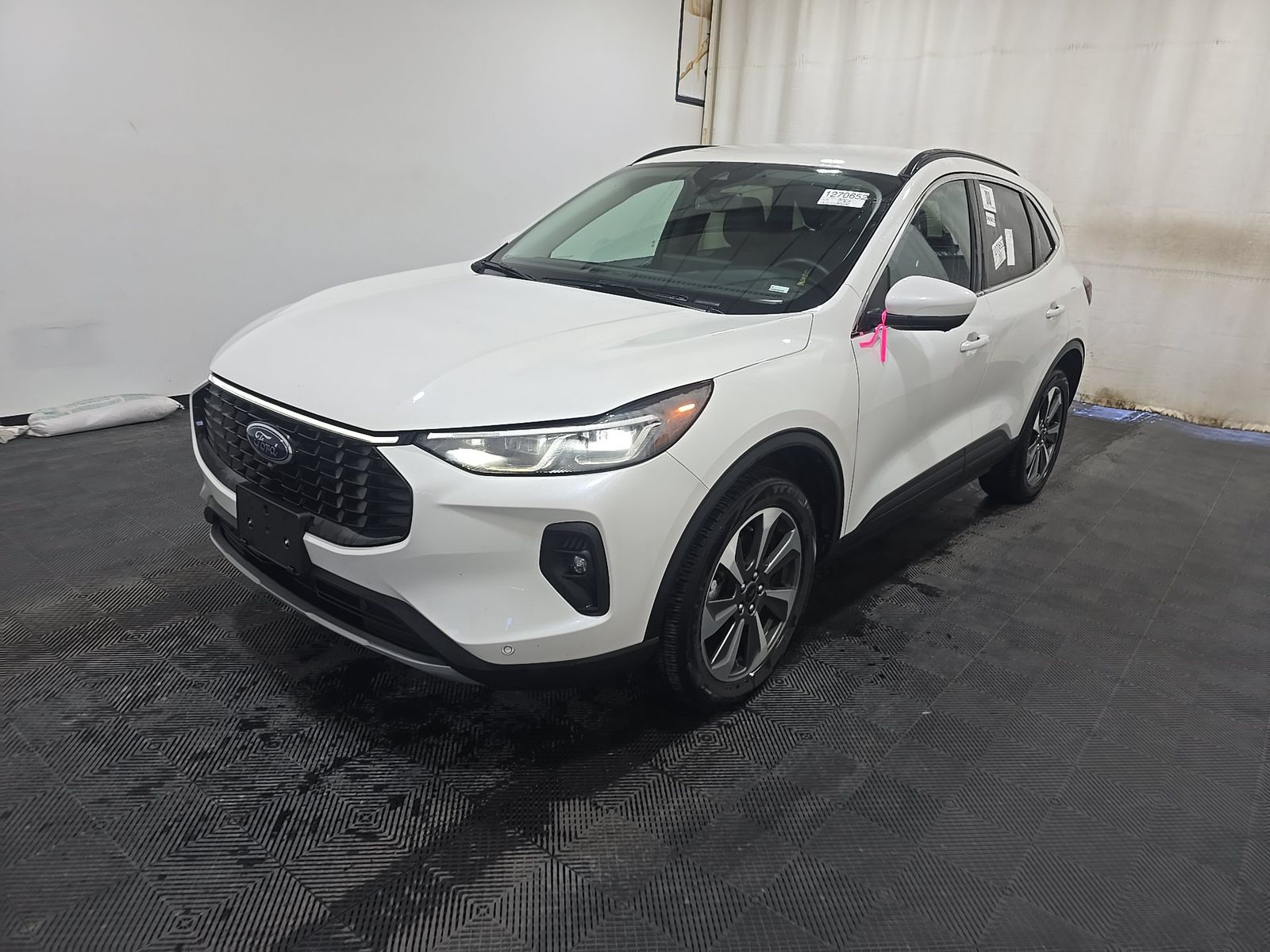 2024 FORD ESCAPE Platinum - 1