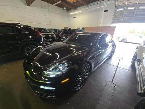 2023 PORSCHE PANAMERA 4 PLATINUM Edition - 1