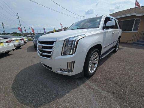 2019 CADILLAC ESCALADE Luxury - 1