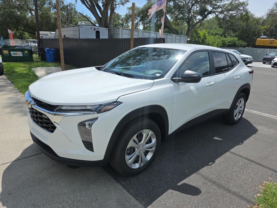 2026 CHEVROLET TRAX LS - 1