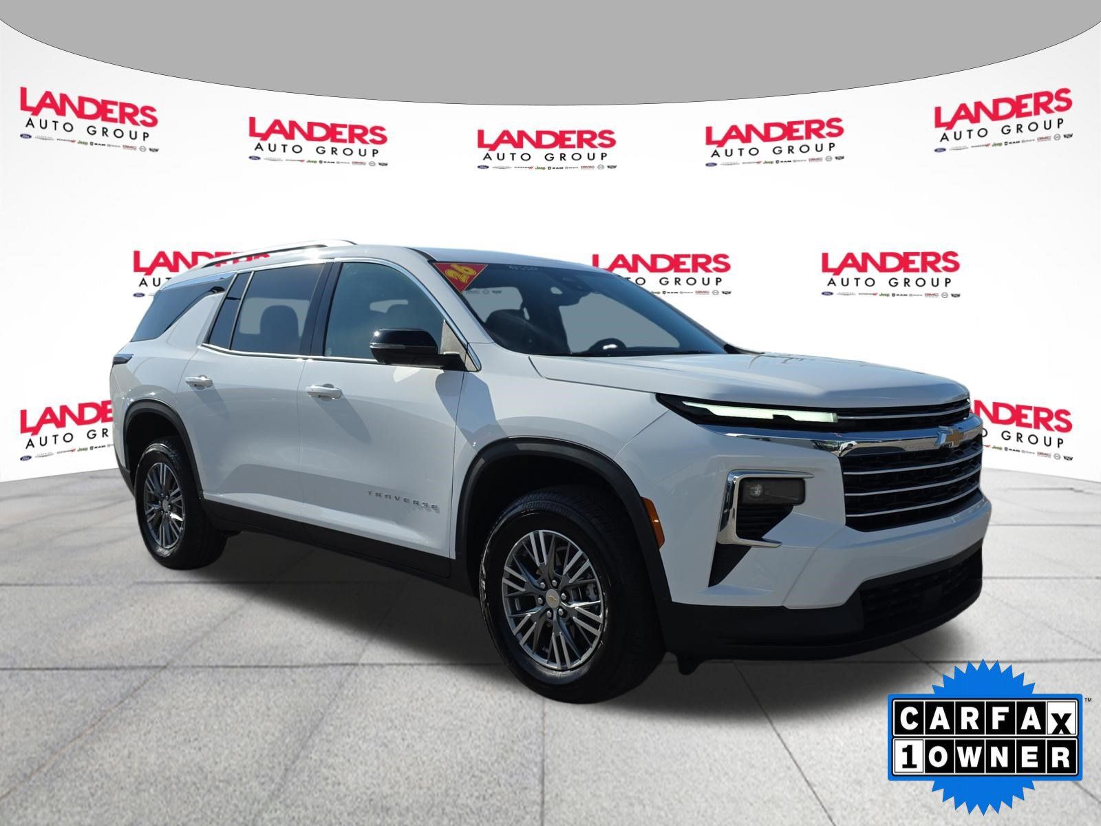 2026 CHEVROLET TRAVERSE LT - 1