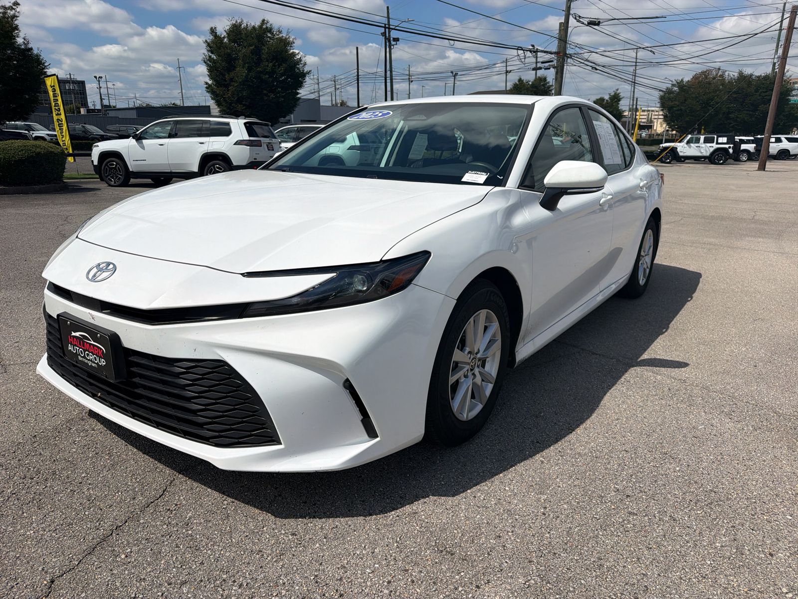 2025 TOYOTA CAMRY LE - 1