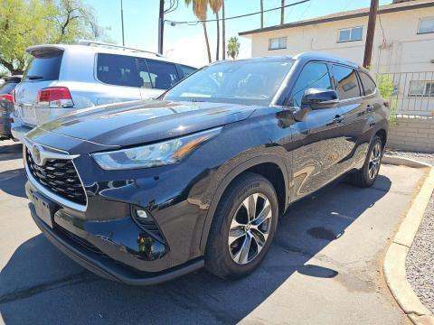 2020 TOYOTA HIGHLANDER XLE - 1