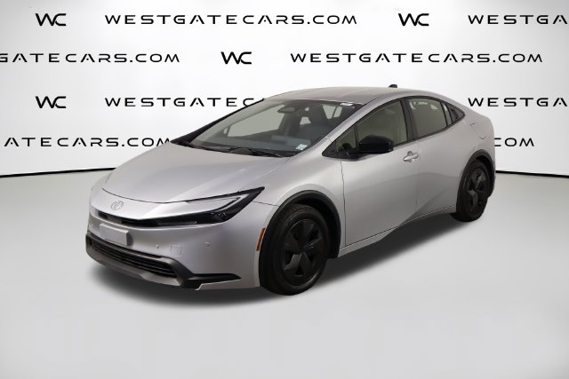2026 TOYOTA PRIUS LE - 1
