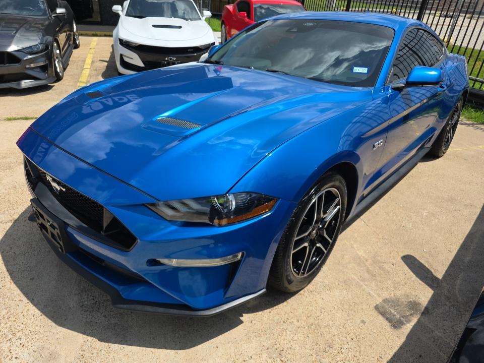 2021 FORD MUSTANG GT - 1