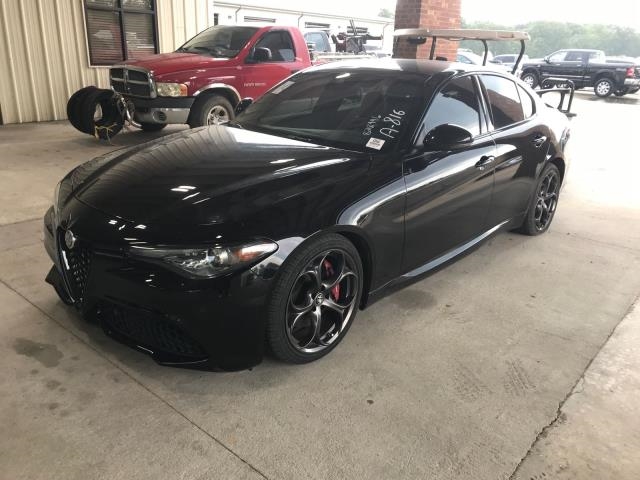 2021 ALFA ROMEO GIULIA TI Sport - 1