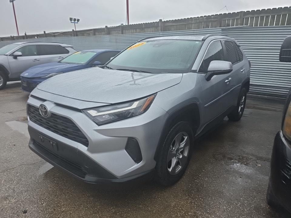 2025 TOYOTA RAV4 XLE - 1