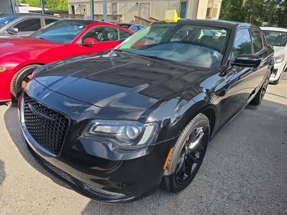 2022 CHRYSLER 300 Touring - 1