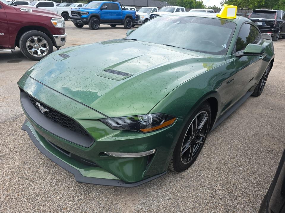 2022 FORD MUSTANG ECOBOOST Premium - 1