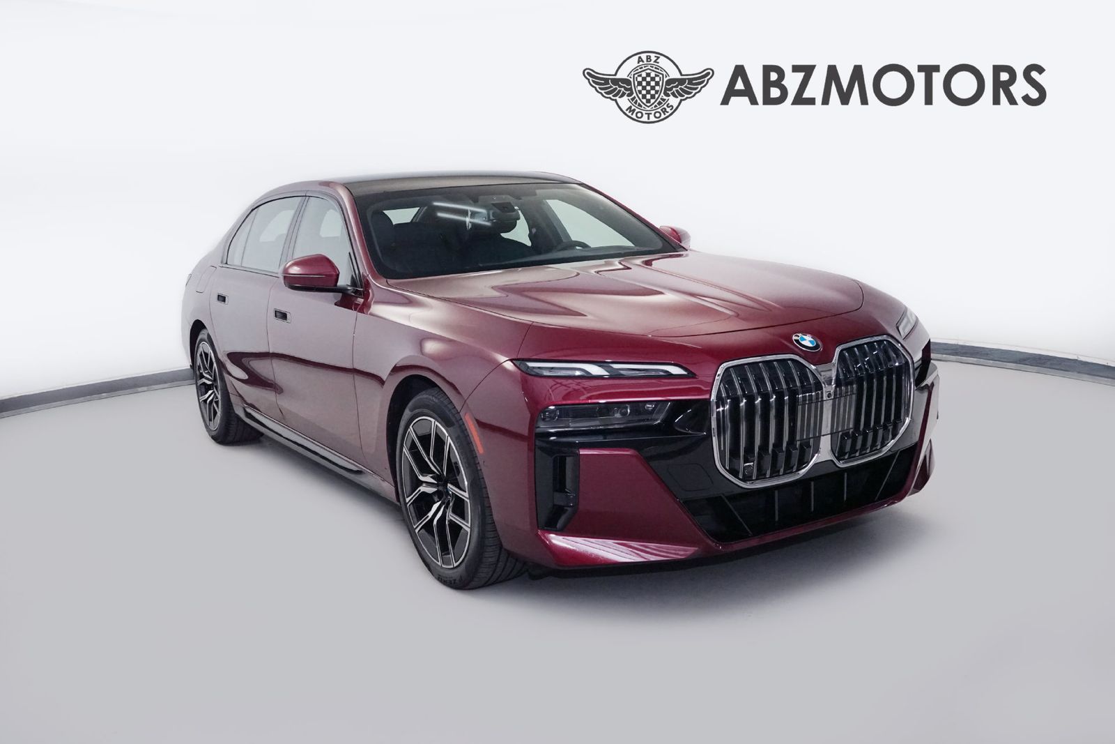 2026 BMW 7 SERIES 740i - 1