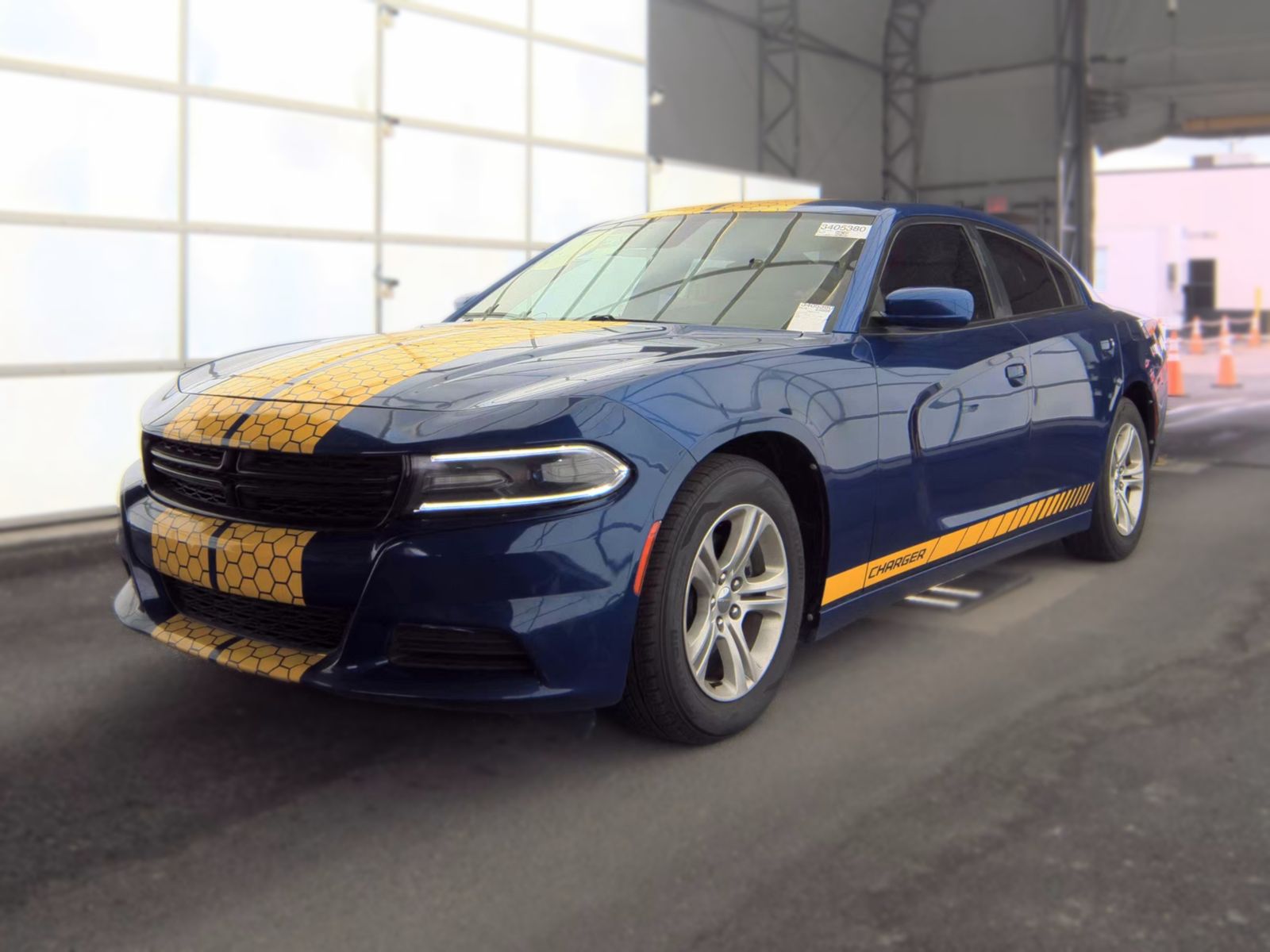 2019 DODGE CHARGER SXT - 1