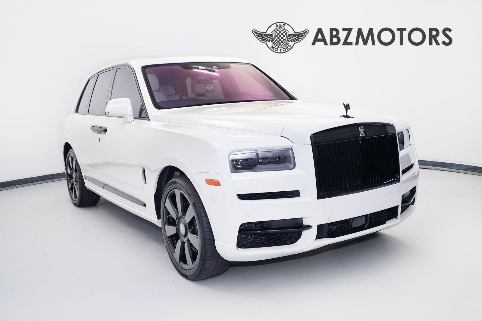 2019 ROLLS-ROYCE CULLINAN Base - 1
