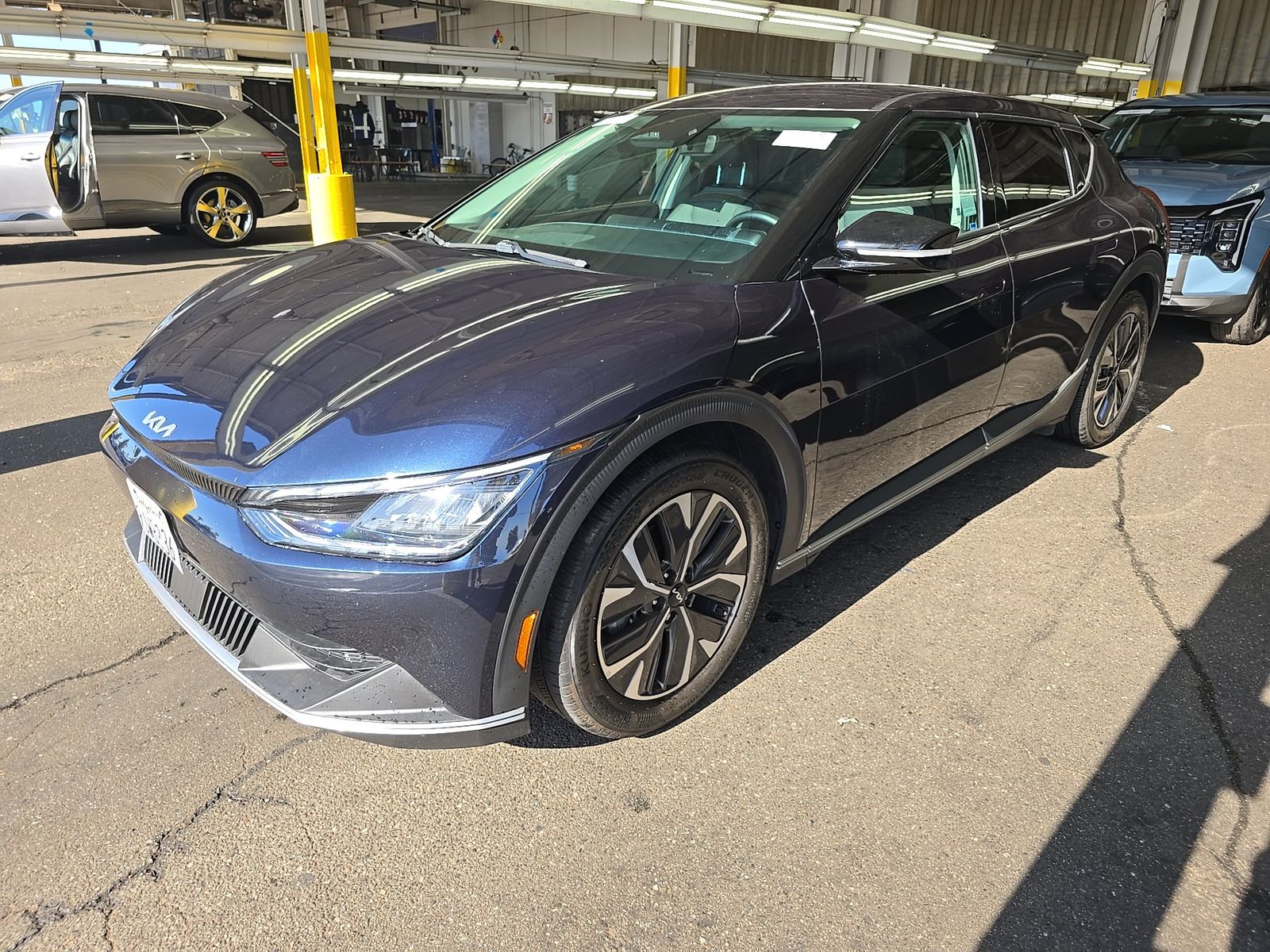 2023 KIA EV6 Light - 1