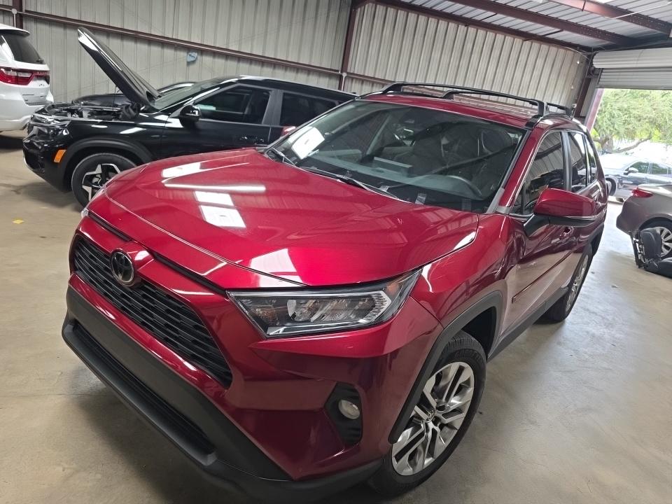 2021 TOYOTA RAV4 XLE Premium - 1