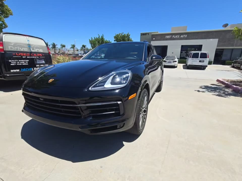 2023 PORSCHE CAYENNE PLATINUM Edition - 1