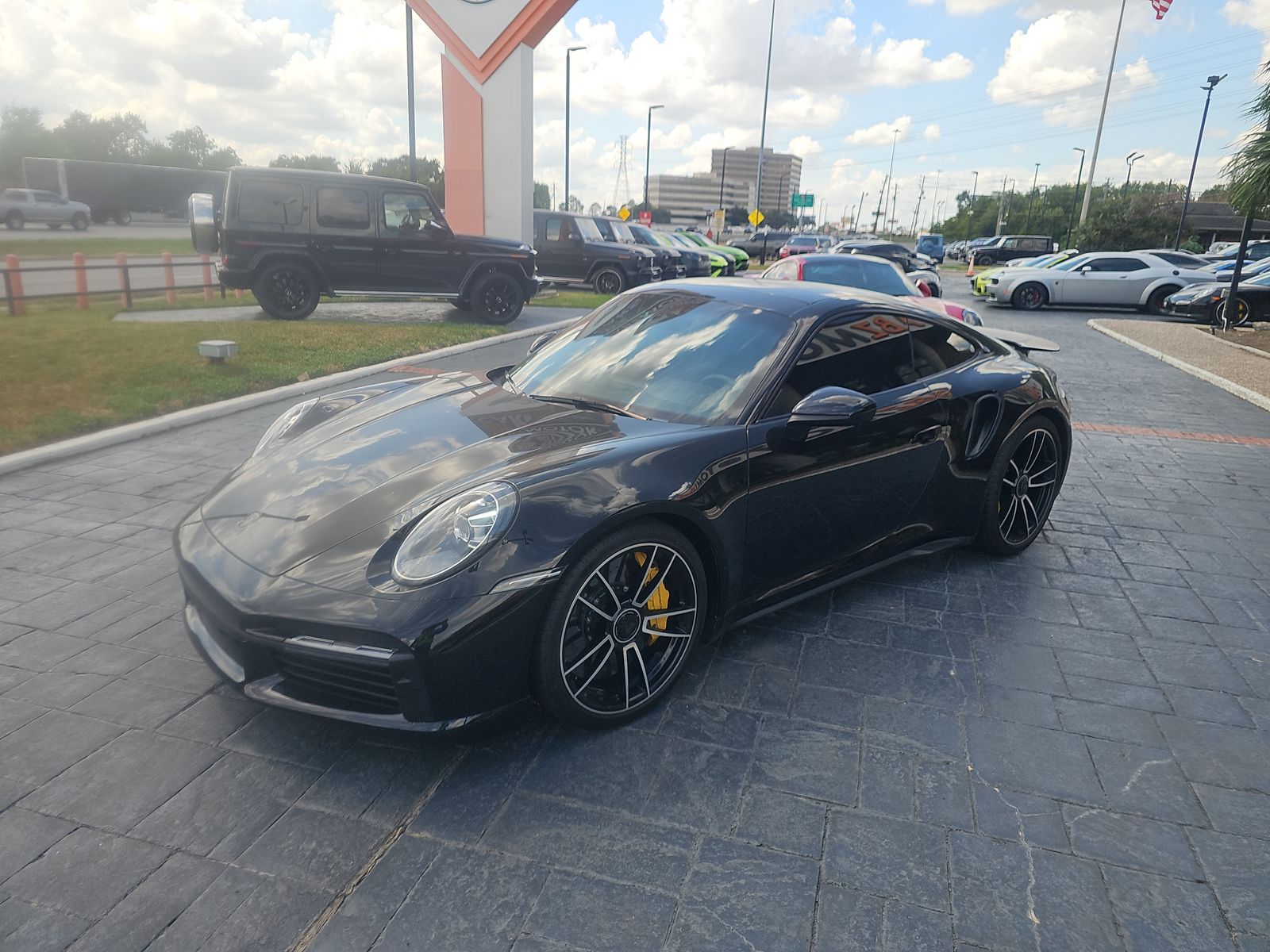 2021 PORSCHE 911 TURBO S - 1