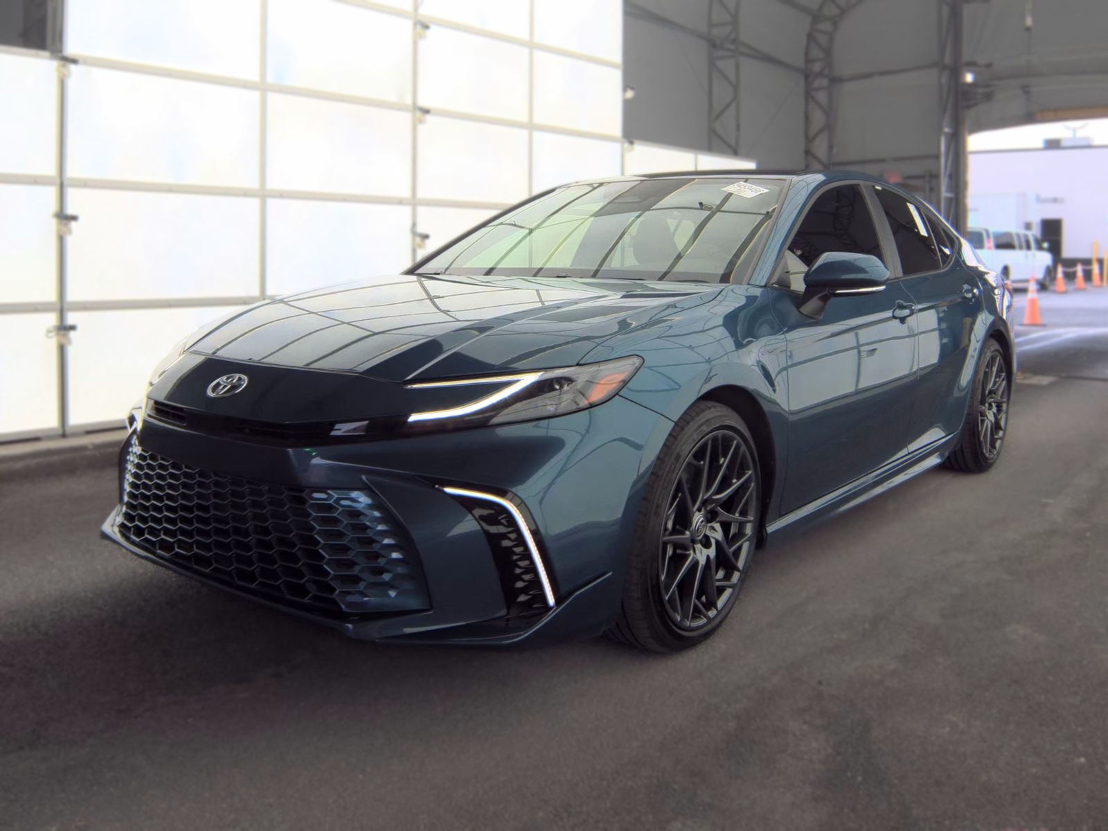 2025 TOYOTA CAMRY XSE - 1
