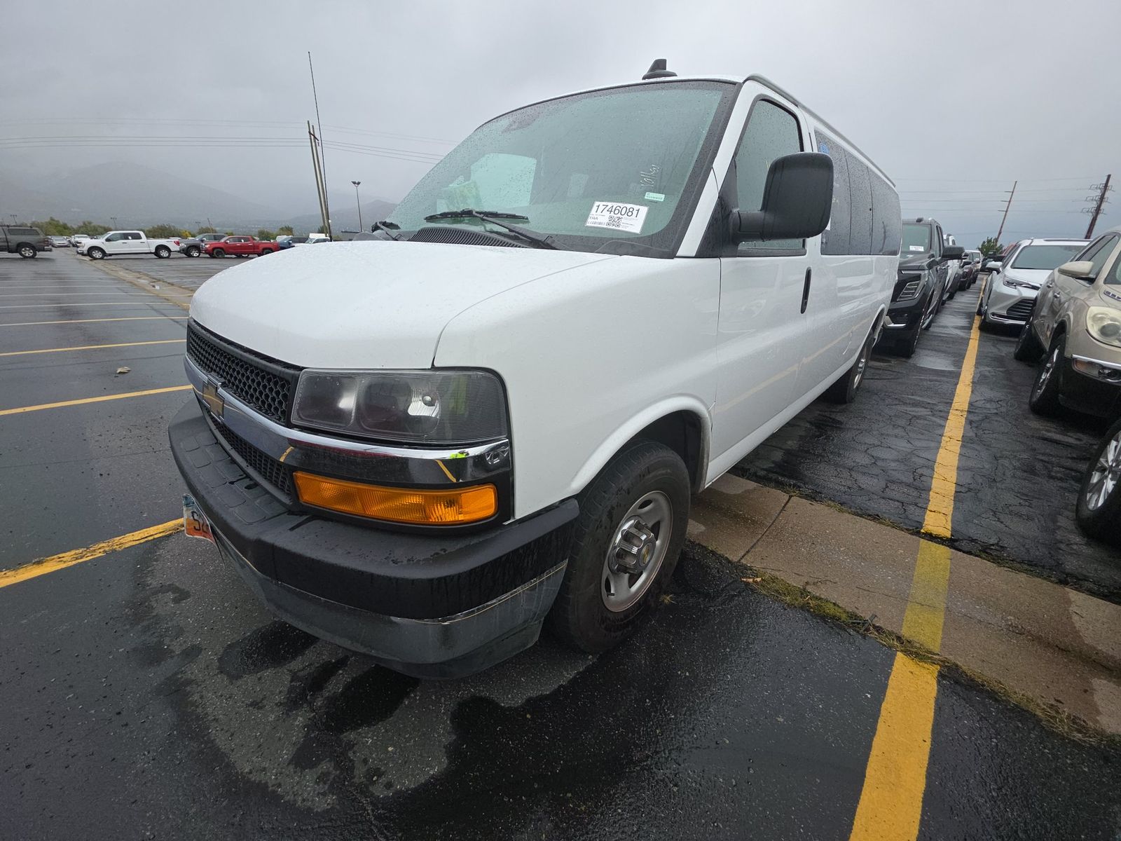 2025 CHEVROLET EXPRESS 3500 LT - 1
