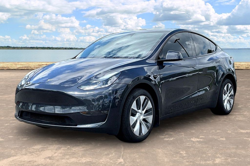 2024 TESLA MODEL Y LONG Range - 1