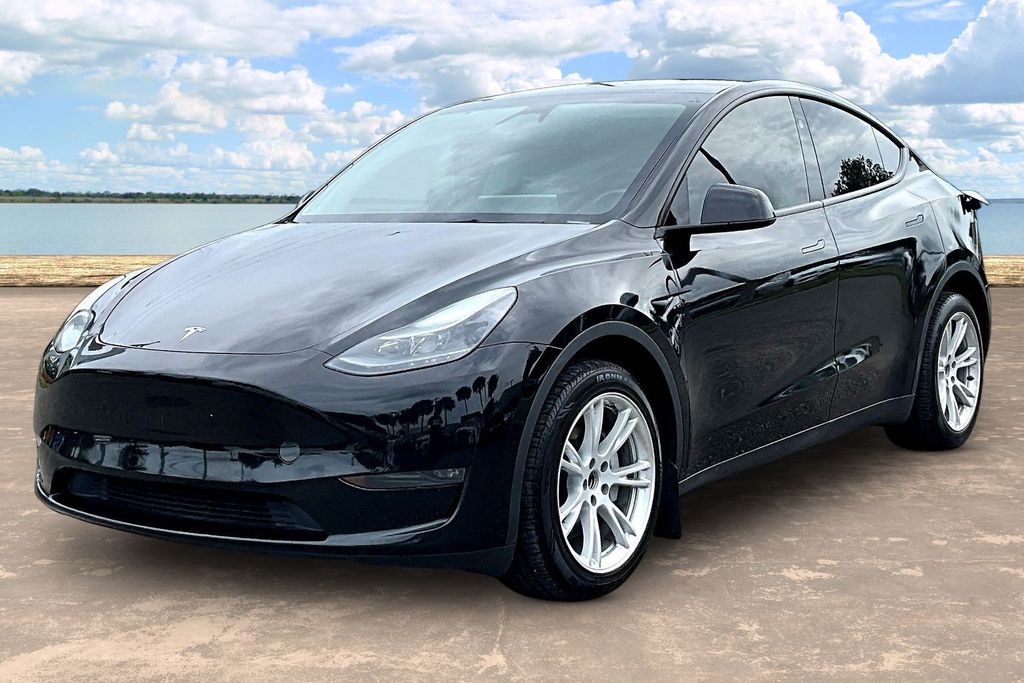 2024 TESLA MODEL Y LONG Range - 1