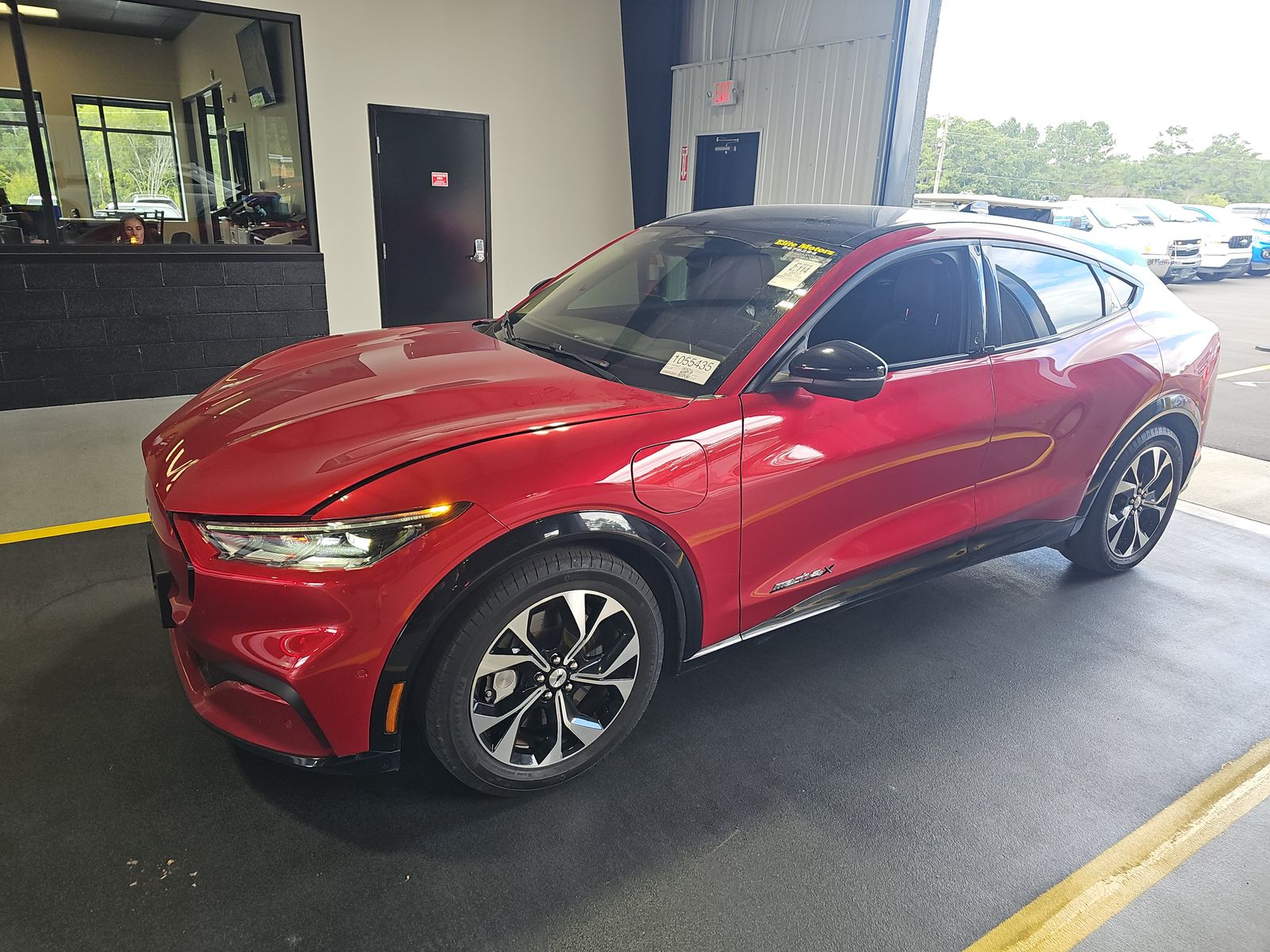 2022 FORD MUSTANG MACH-E Premium - 1
