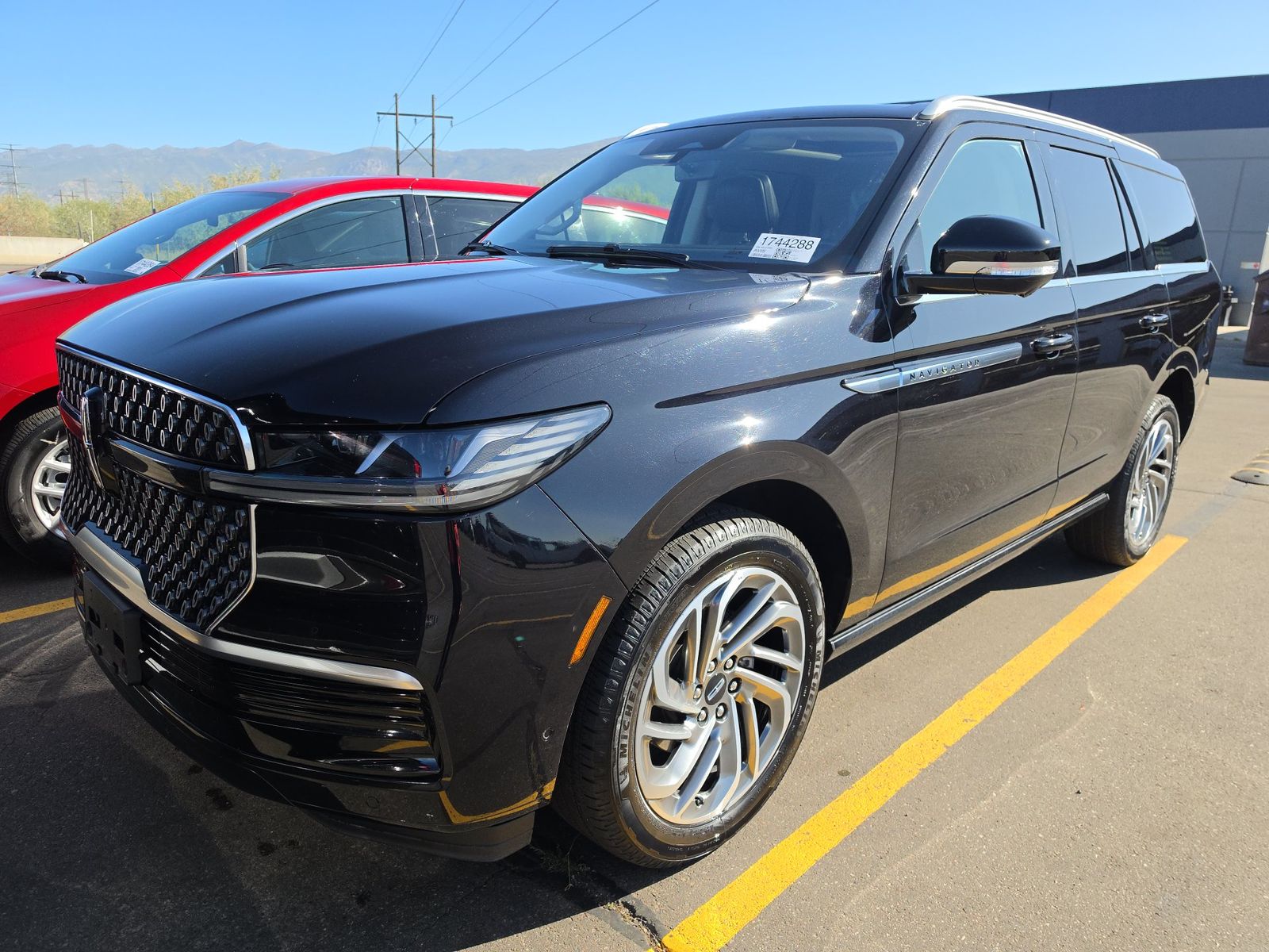 2025 LINCOLN NAVIGATOR Reserve - 1