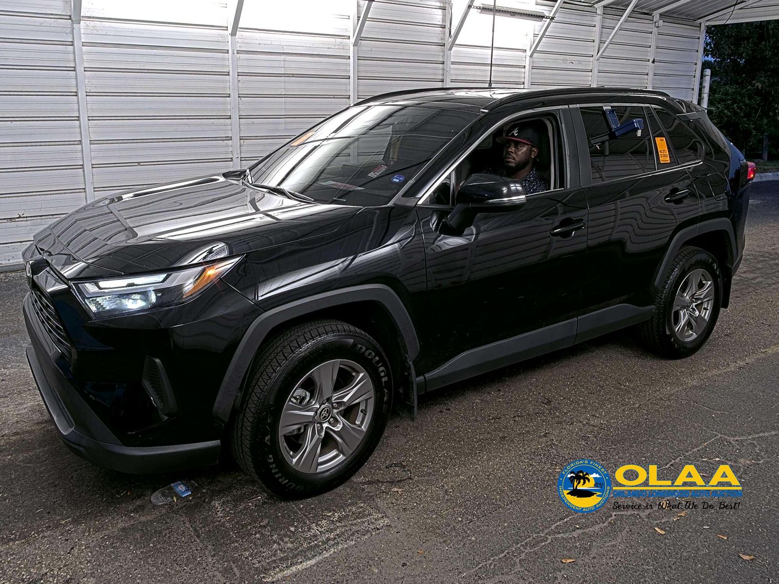 2024 TOYOTA RAV4 XLE - 1