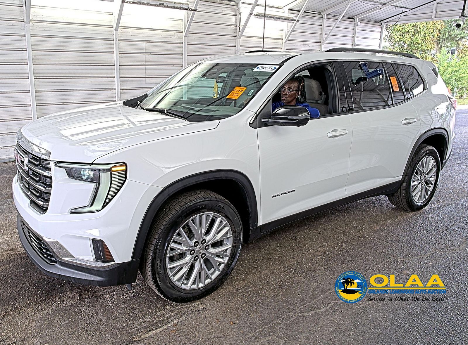 2026 GMC ACADIA Elevation - 1