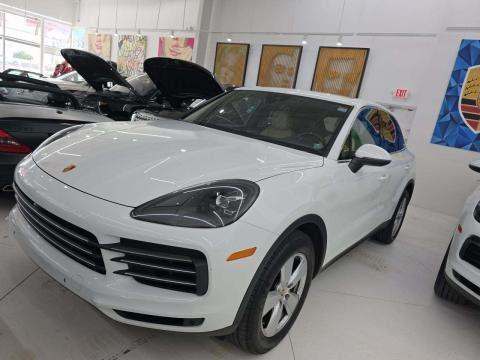 2022 PORSCHE CAYENNE Base - 1