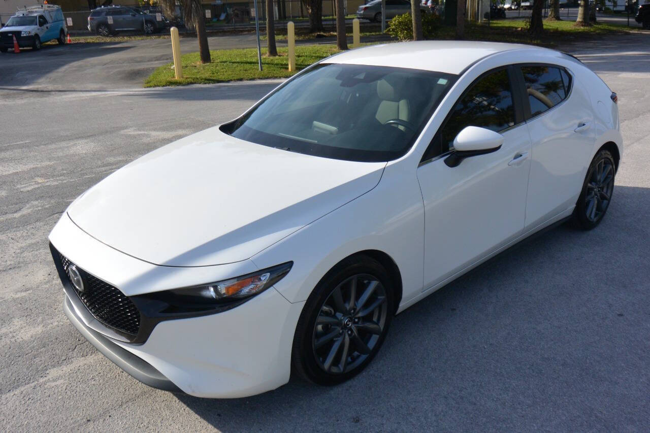2019 MAZDA MAZDA3 Base - 1