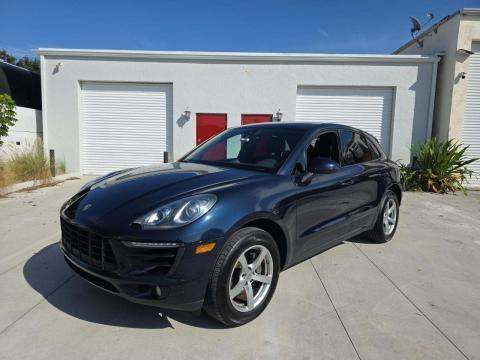 2018 PORSCHE MACAN Base - 1