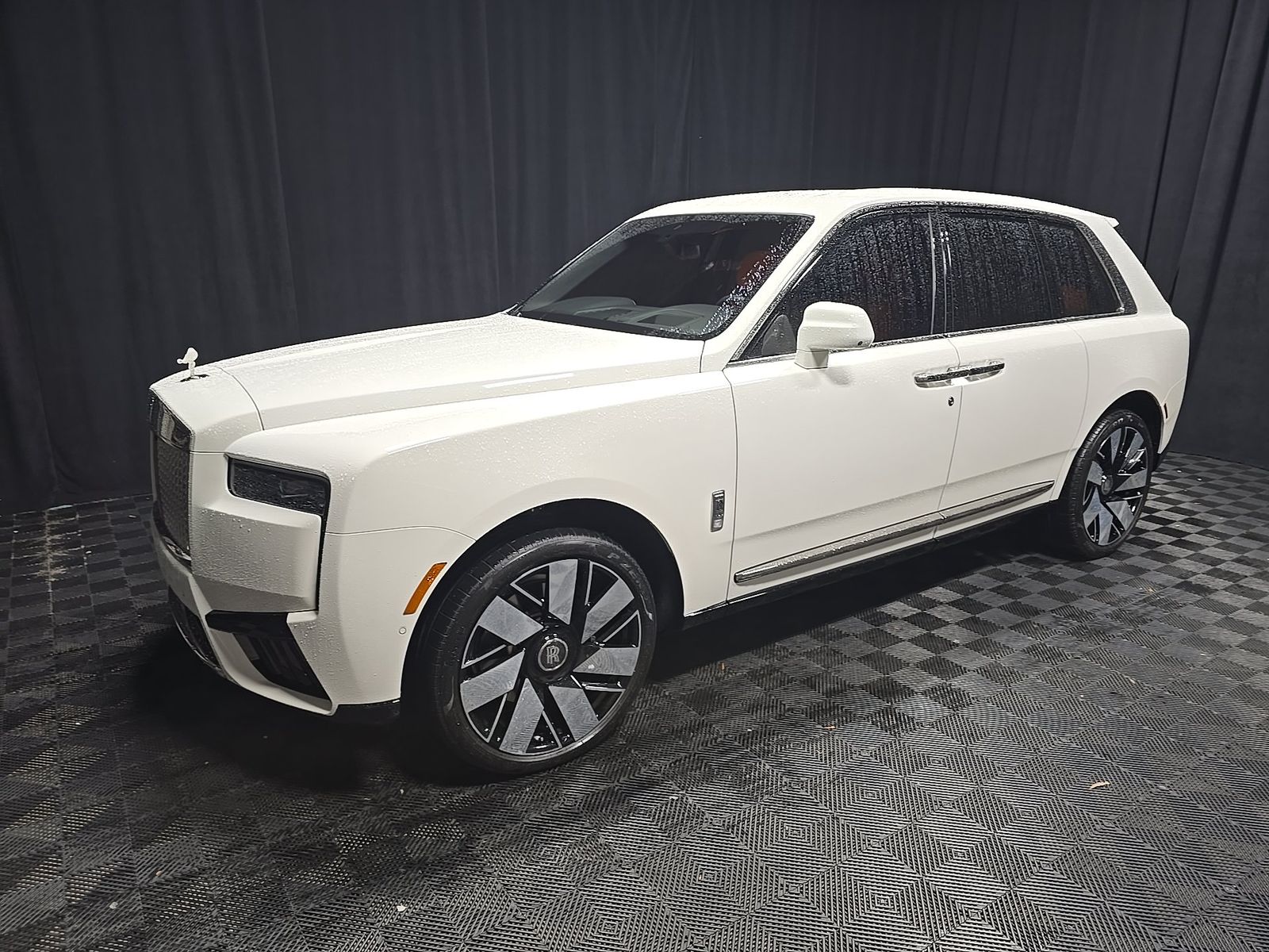 2025 ROLLS-ROYCE CULLINAN Base - 1