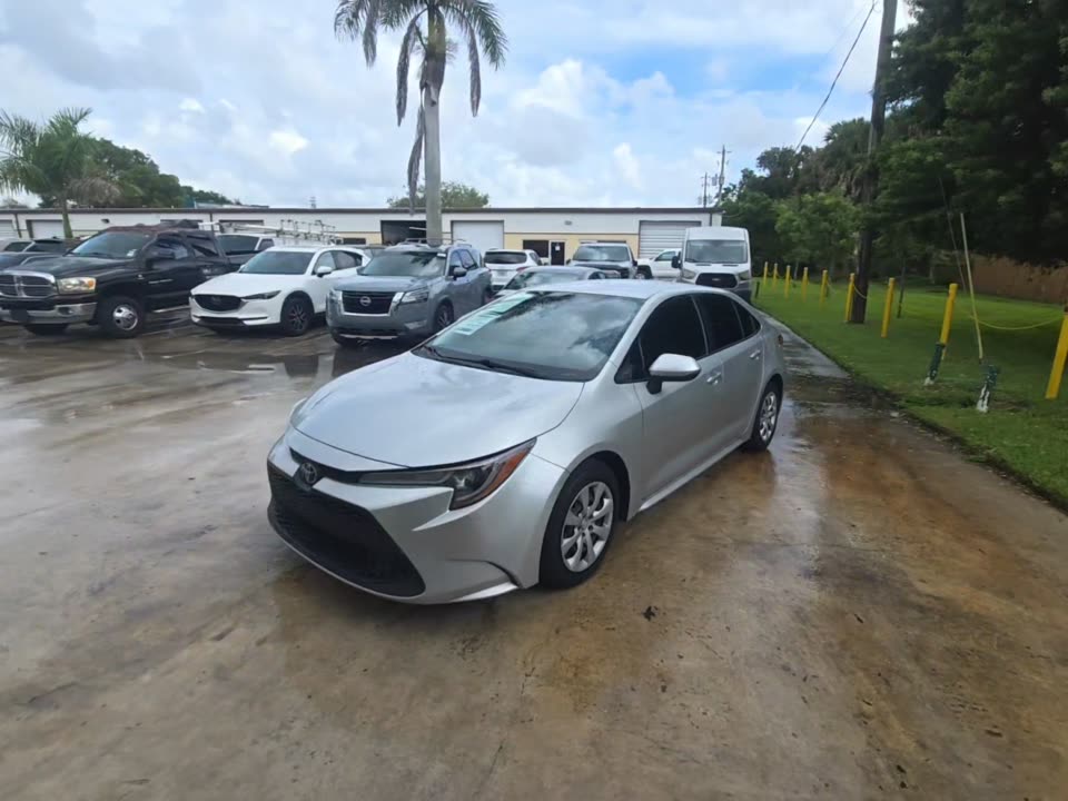 2022 TOYOTA COROLLA LE - 1
