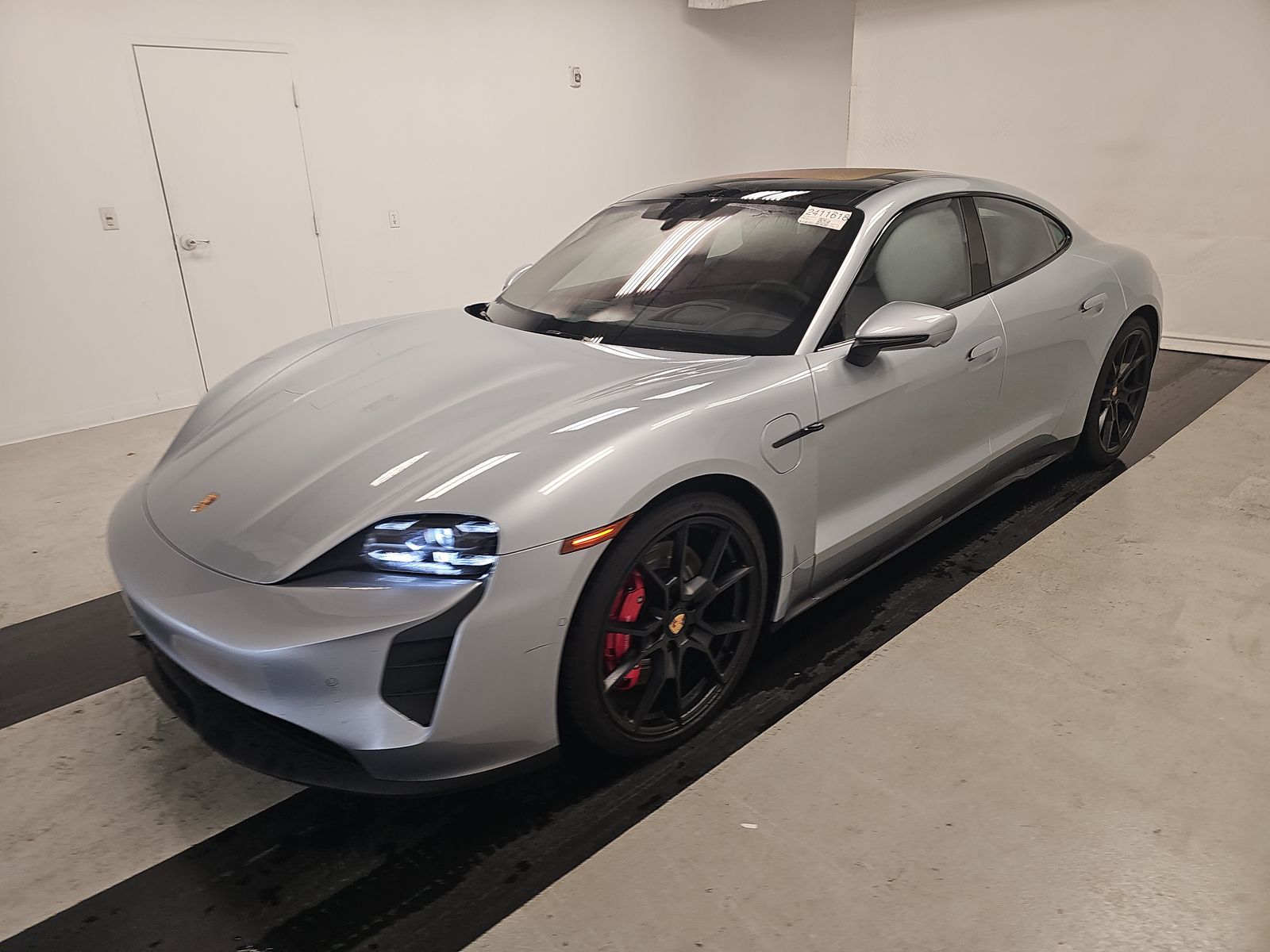 2023 PORSCHE TAYCAN GTS - 1