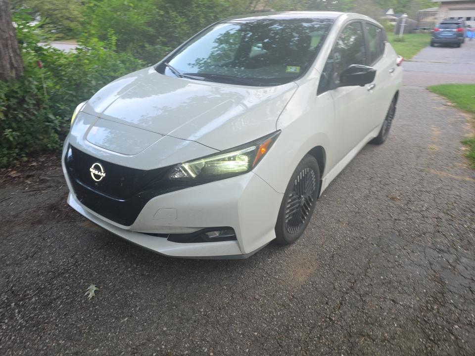 2025 NISSAN LEAF SV PLUS - 1