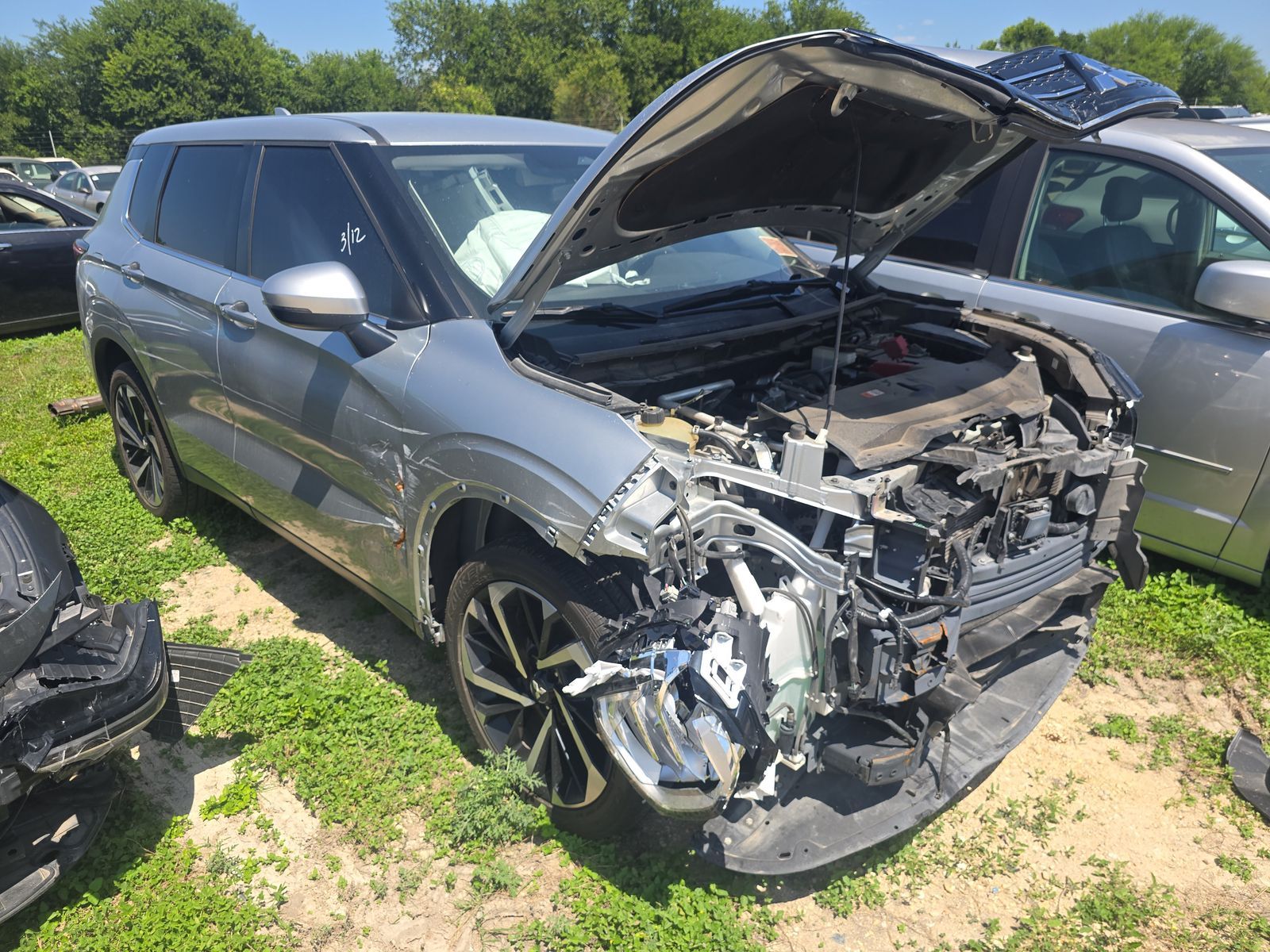 2022 MITSUBISHI OUTLANDER ES - 1