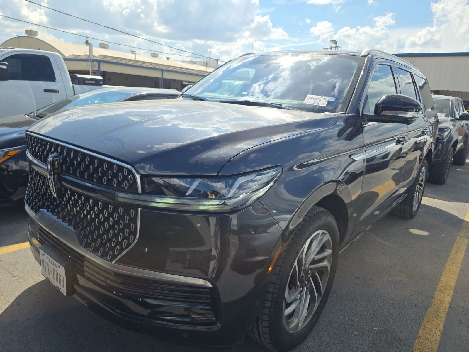 2025 LINCOLN NAVIGATOR Reserve - 1