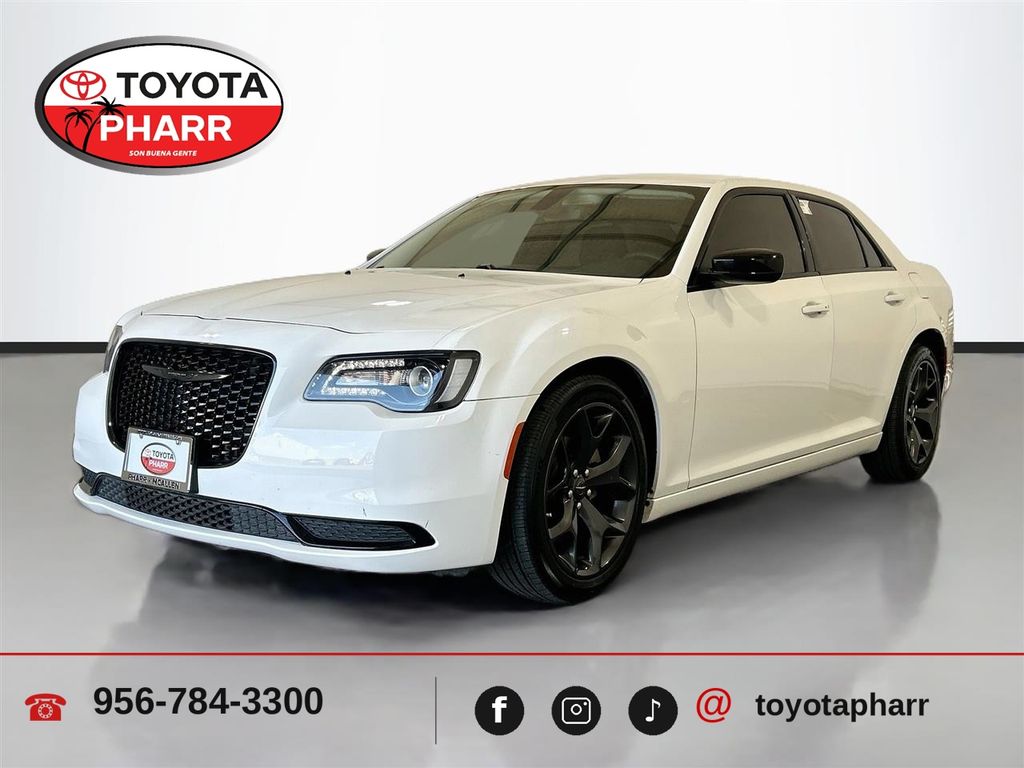 2023 CHRYSLER 300 Touring - 1