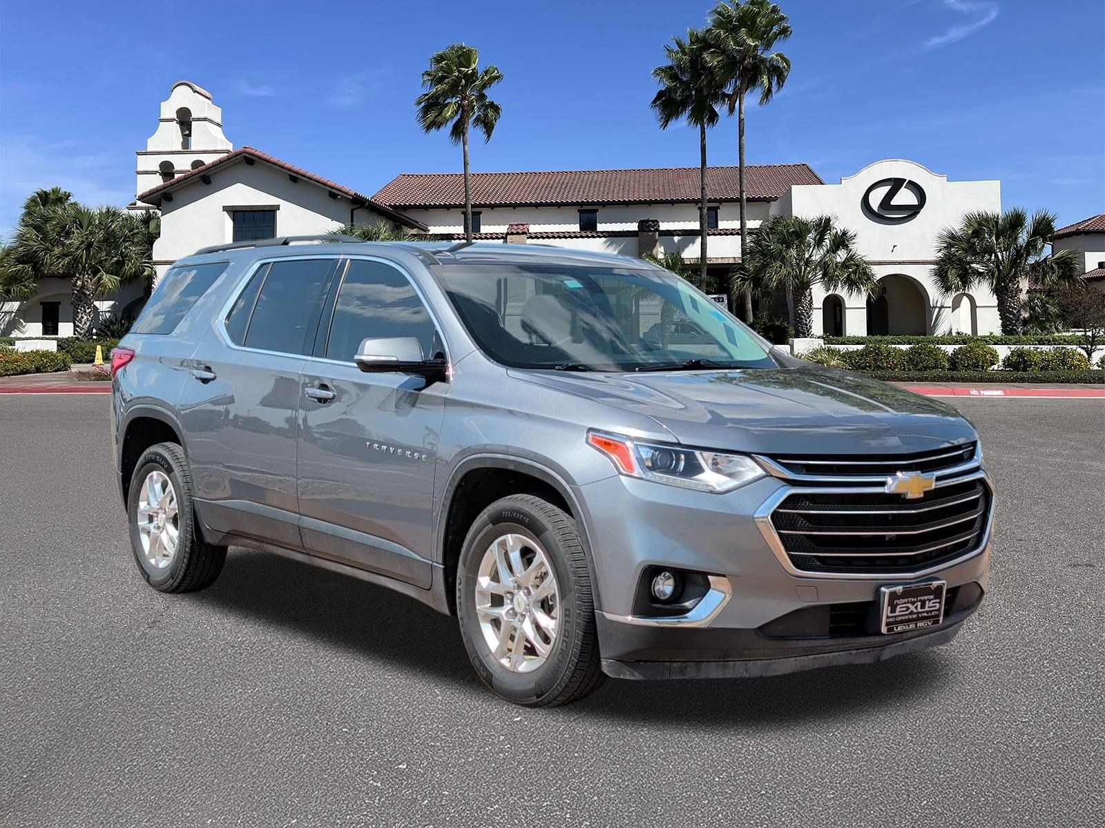 2020 CHEVROLET TRAVERSE LT - 1