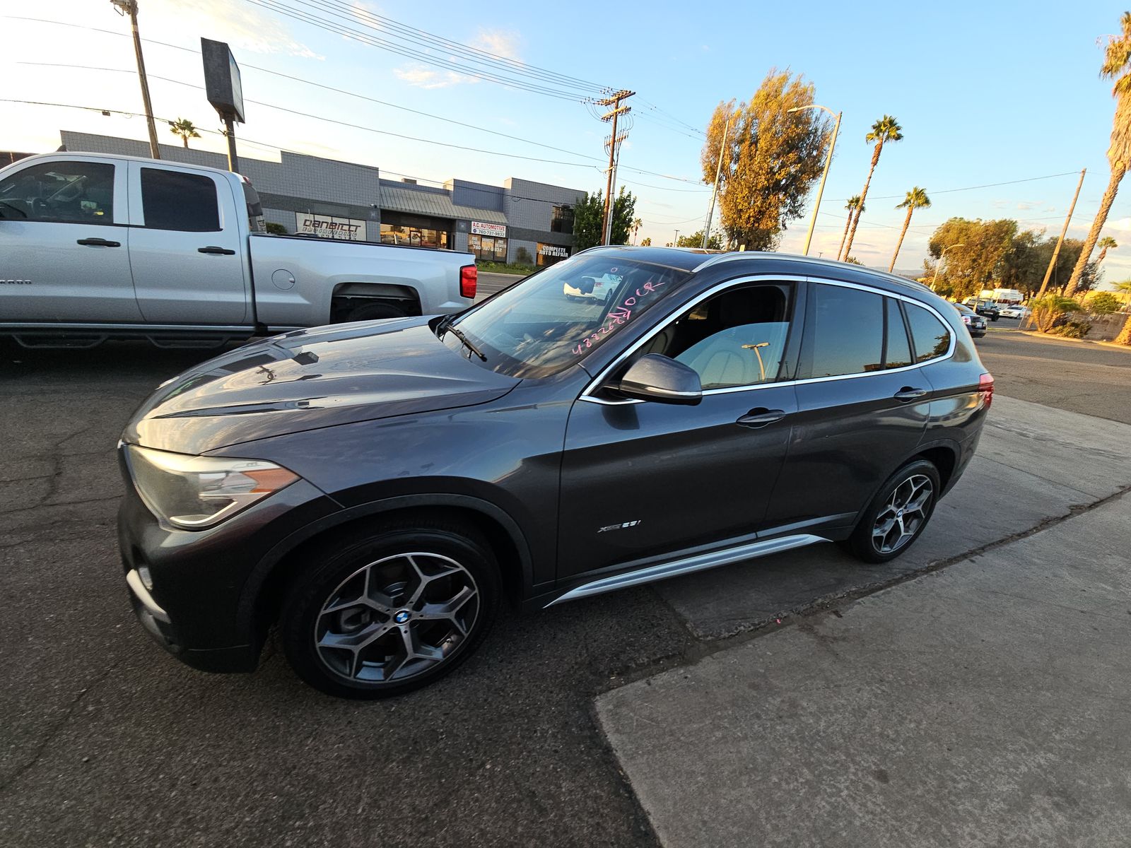 2018 BMW X1 xDrive28i - 1