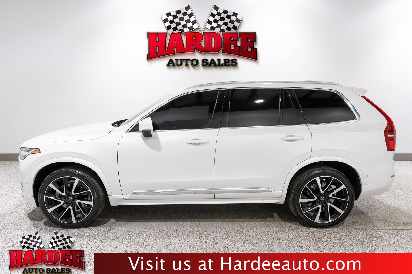 2023 VOLVO XC90 B6 Plus - 1