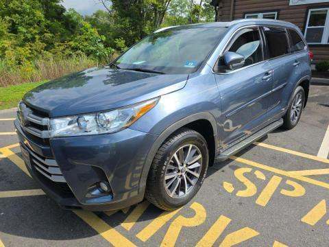 2018 TOYOTA HIGHLANDER XLE - 1