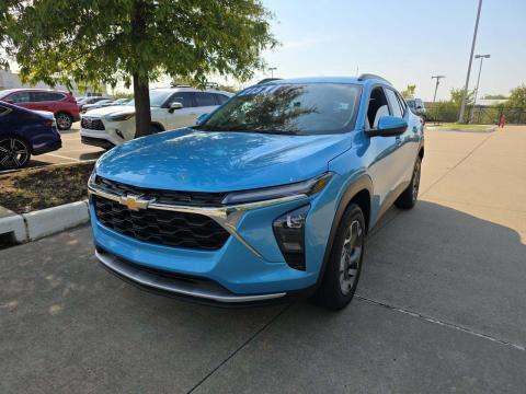 2025 CHEVROLET TRAX LT - 1